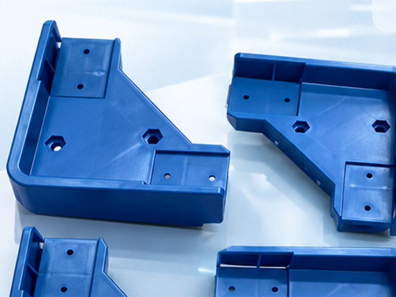 Close view of molded walls, reinforcing ribs and mounting features on a PP corner guard